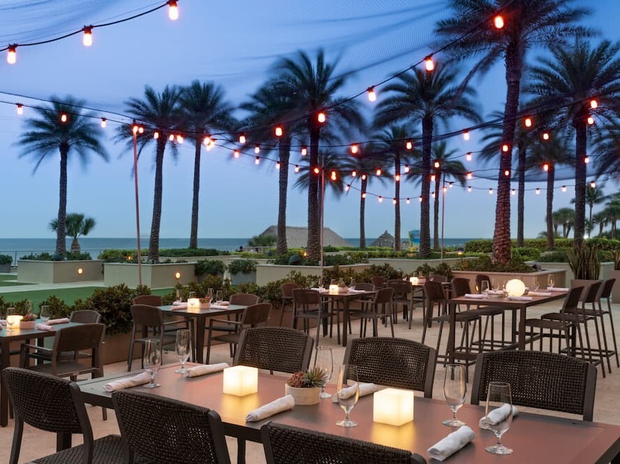 outdoor-patio-fort-lauderdale